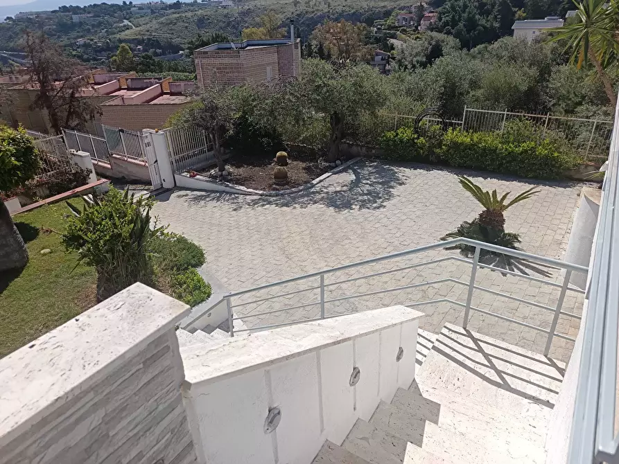 Immagine 54 di Villa in vendita  a Altavilla Milicia