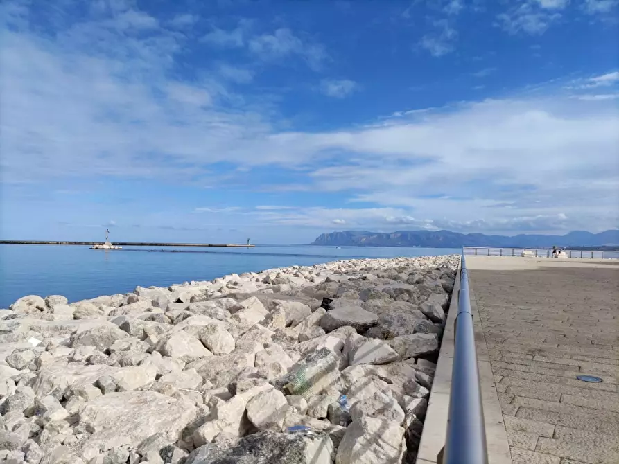 Immagine 11 di Pizzeria / Pub in vendita  in Via Don Leonardo Zangara 999 a Castellammare Del Golfo