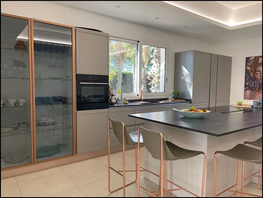 Immagine 14 di Villa in vendita  a Partinico