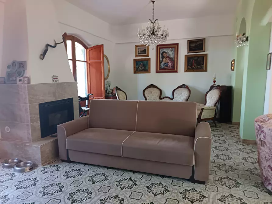 Immagine 66 di Villa in vendita  a Trabia