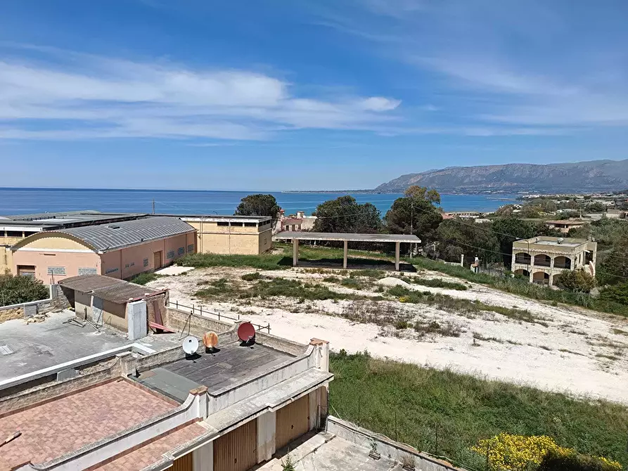 Immagine 15 di Quadrilocale in vendita  a Balestrate