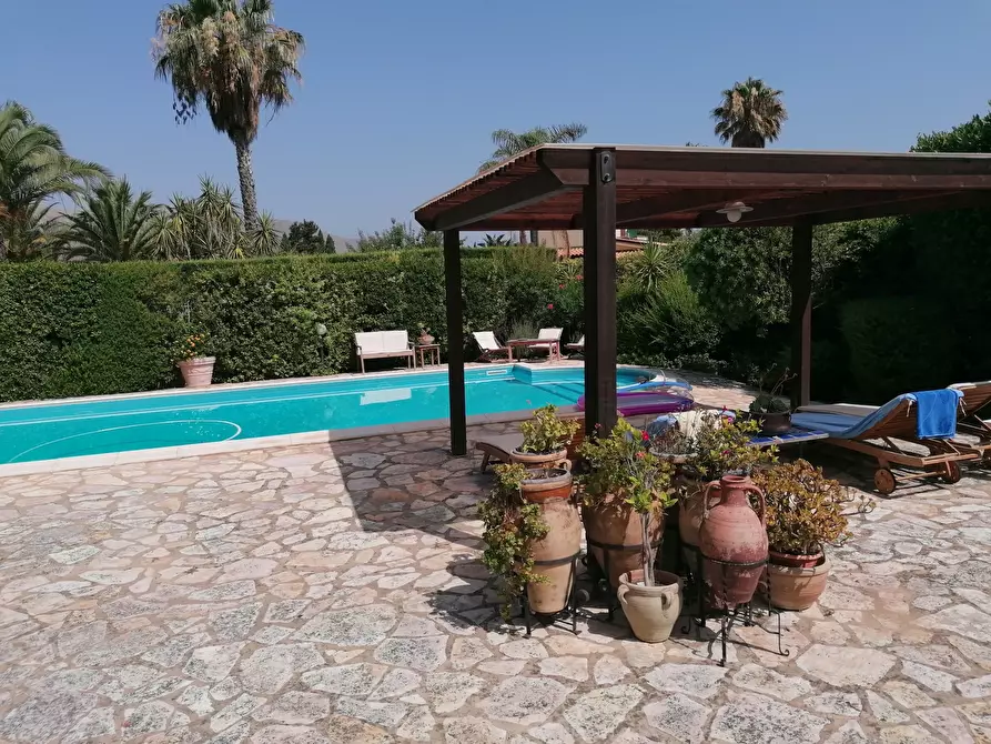 Immagine 11 di Villa in vendita  a Castellammare Del Golfo