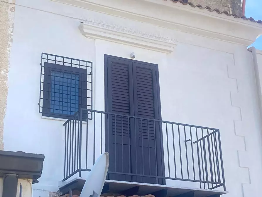 Immagine 26 di Trilocale in vendita  a Cinisi