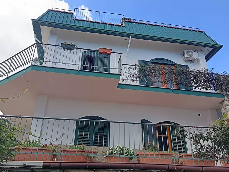 Immagine 5 di Villa in vendita  a Trabia