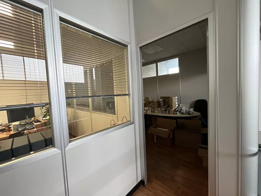 Immagine 8 di Ufficio in vendita  in Via Toscana 24 a Cornegliano Laudense