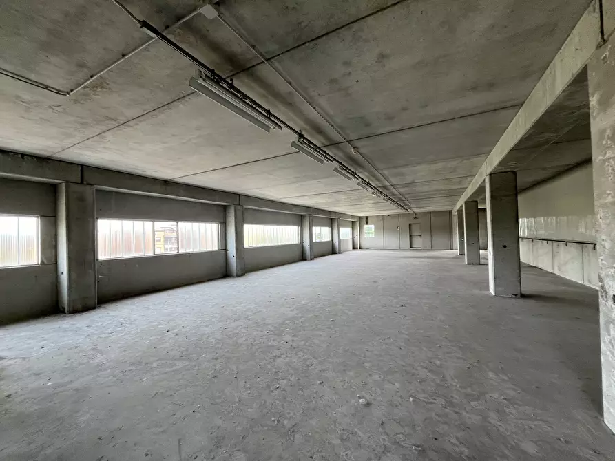 Immagine 6 di Capannone industriale in vendita  in Via Einstein 6 a Villanterio