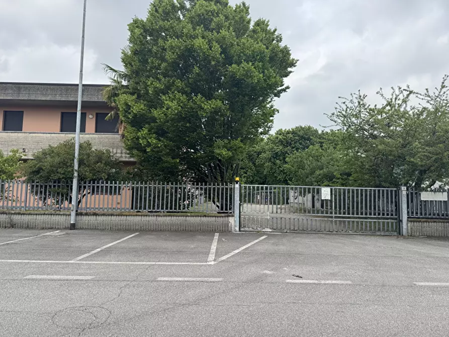 Immagine 6 di Laboratorio in affitto  in Via Lombardia 18 a Cornegliano Laudense