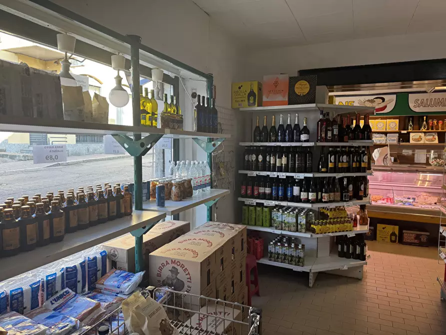 Immagine 10 di Attività commerciale in vendita  in Via Cavour 18 a Sant'angelo Lodigiano