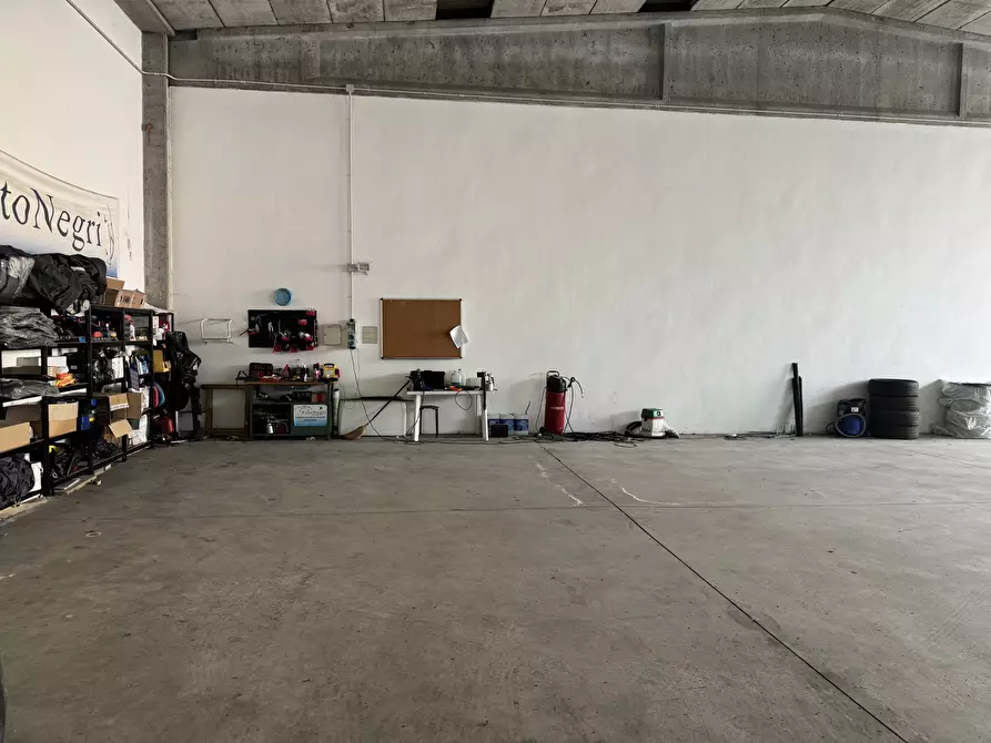 Immagine 6 di Capannone industriale in vendita  in Via Felice Cavallotti 62 a Lodi