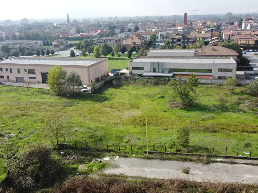 Immagine 9 di Terreno industriale in vendita  in Via Cascina Canali a Vidigulfo
