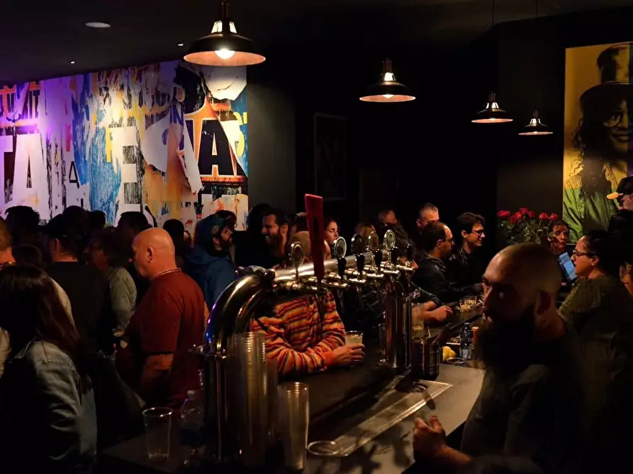 Immagine 7 di Pizzeria / Pub in vendita  in Via Enrico Groppi 9 a Codogno