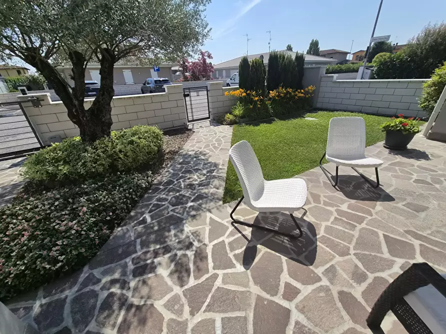 Immagine 10 di Casa bifamiliare in vendita  a San Giovanni In Croce