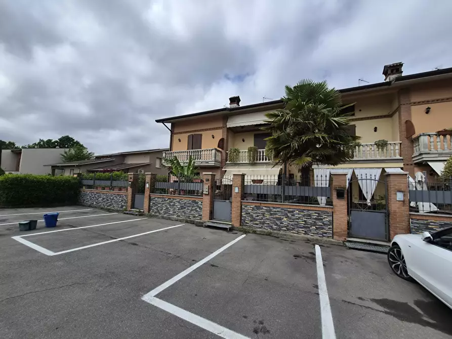 Immagine 30 di Villa in vendita  in Via Pietro Nenni 2B a Martignana Di Po