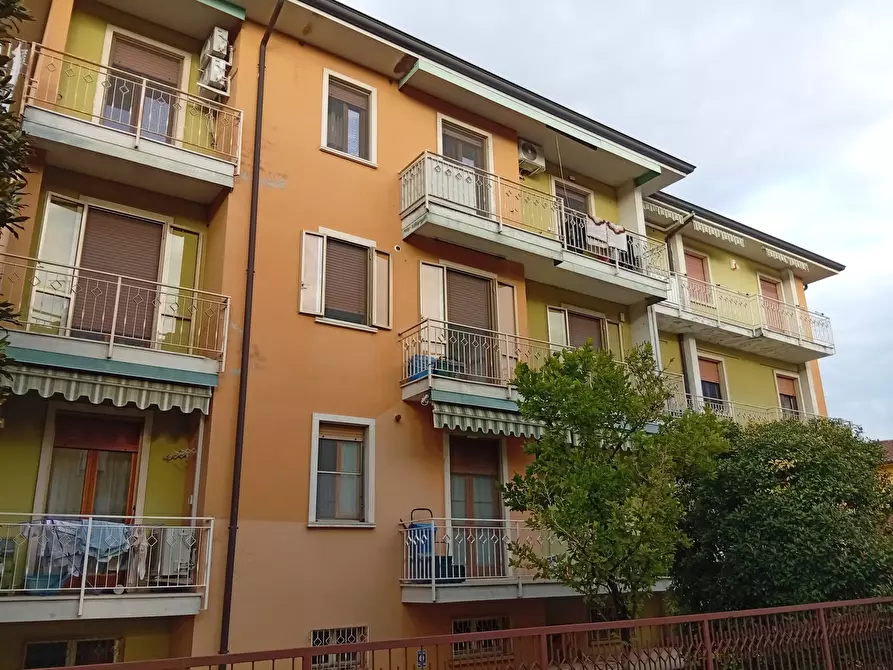 Immagine 1 di Quadrilocale in vendita  in VIA DON. P. MARCHESELLI 20 a Casalmaggiore