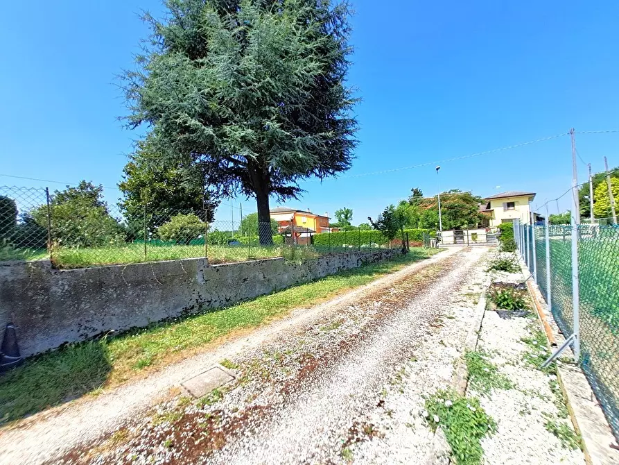 Immagine 16 di Casa indipendente in vendita  a Rovigo