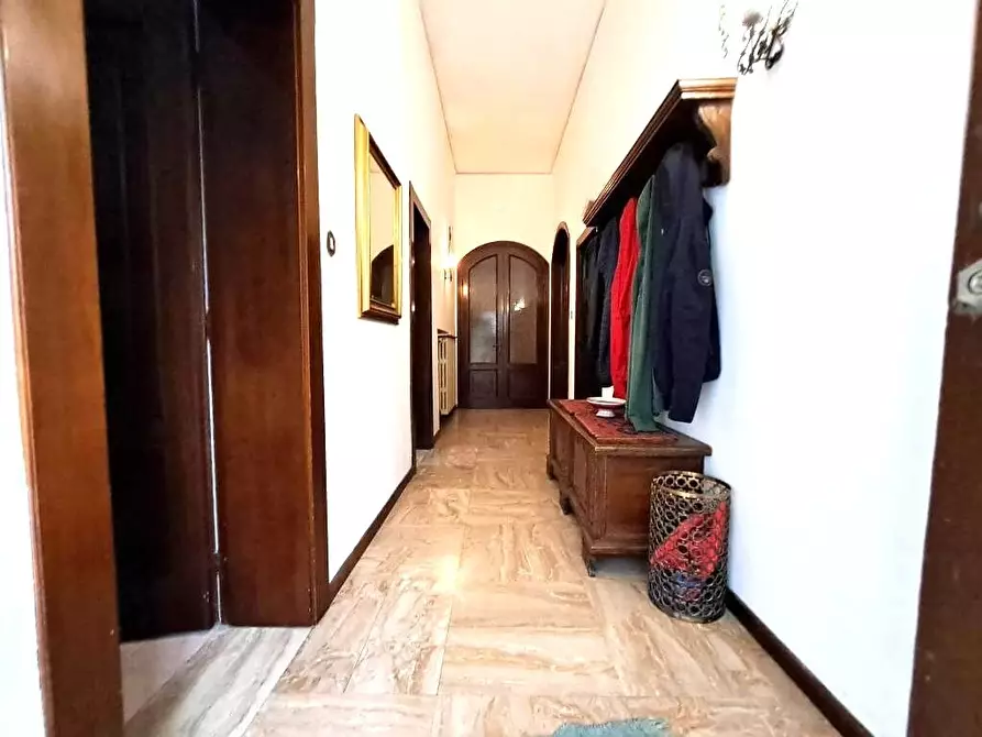 Immagine 13 di Casa bifamiliare in vendita  a Adria