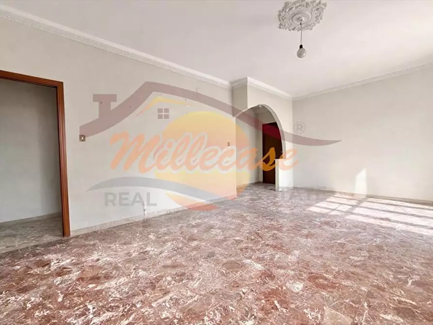 Immagine 23 di Pentalocale in vendita  in Via Mascalucia a Siracusa