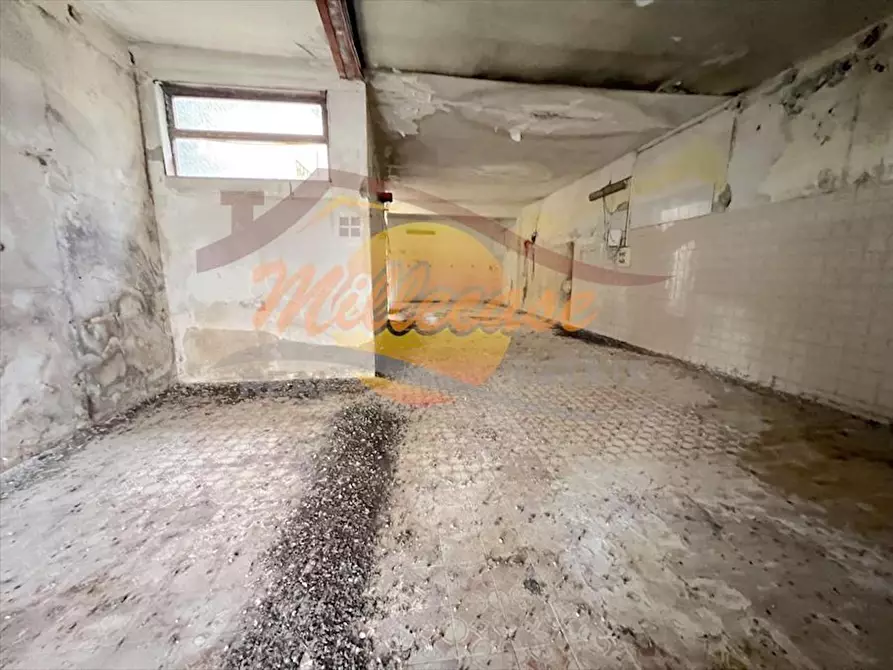 Immagine 3 di Locale commerciale in vendita  in VIA PIAVE a Siracusa