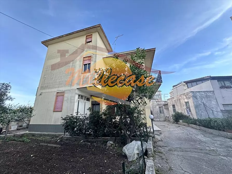 Immagine 21 di Villa in vendita  in Via Franca Maria Gianni a Siracusa