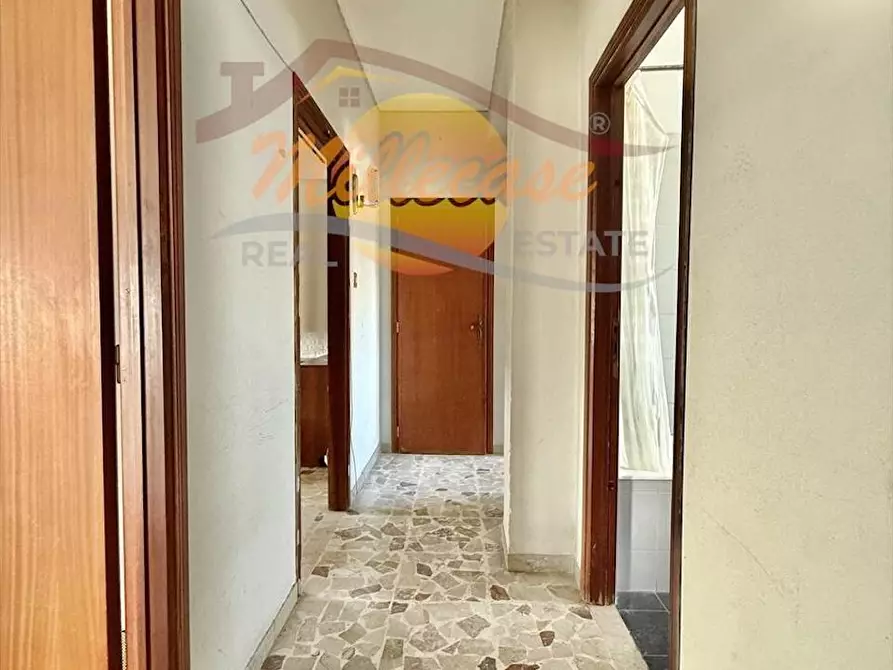 Immagine 3 di Pentalocale in vendita  in VIA MASCALUCIA a Siracusa