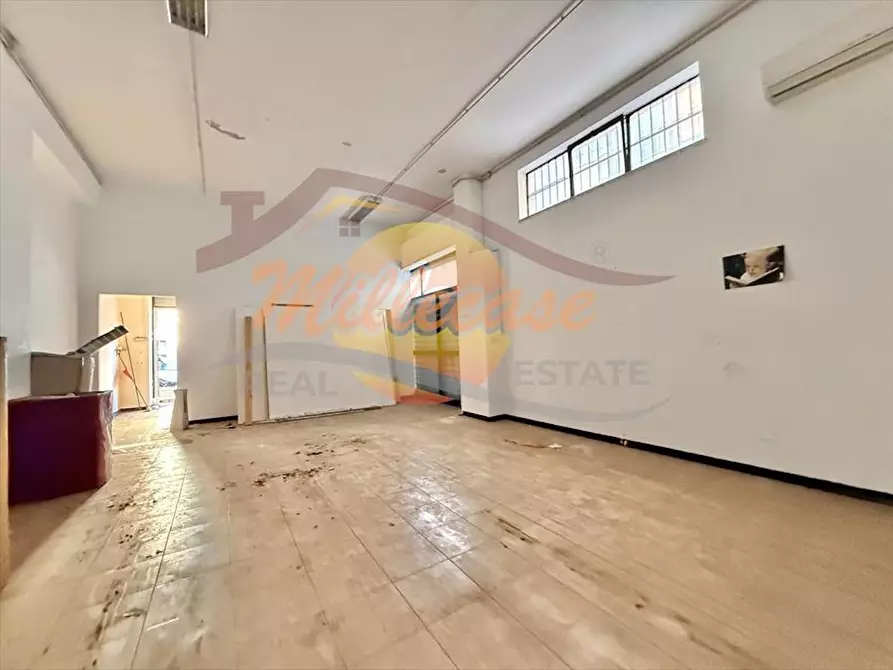 Immagine 16 di Locale commerciale in vendita  in Viale Zecchino a Siracusa