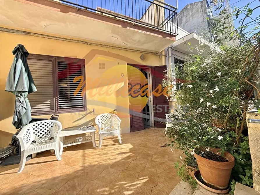 Immagine 2 di Casa indipendente in vendita  in Via Rapisardi 3 a Siracusa