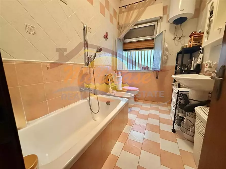 Immagine 3 di Quadrilocale in vendita  in Via Rapisardi a Siracusa