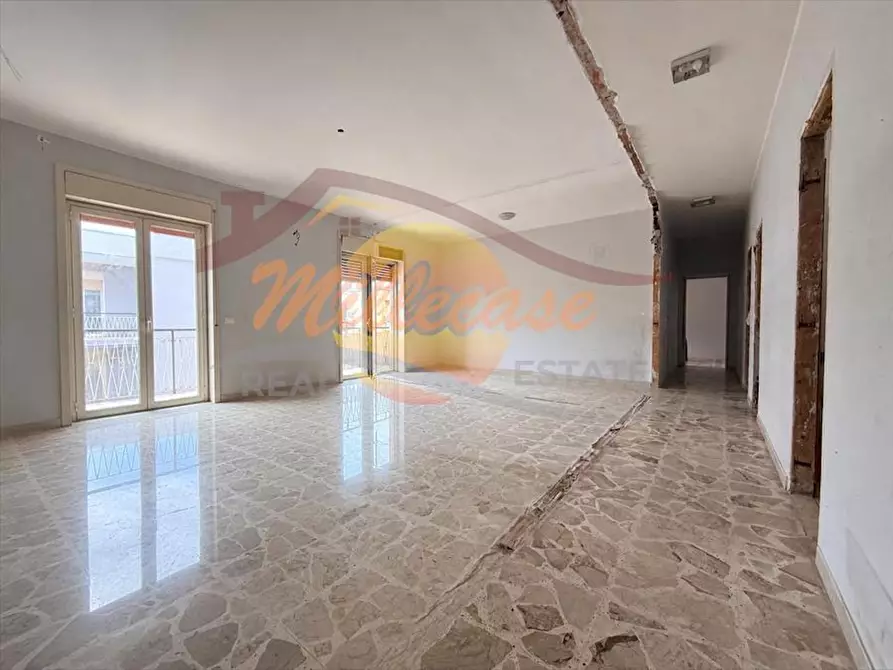 Immagine 19 di Pentalocale in vendita  in Via Monte Bianco a Siracusa