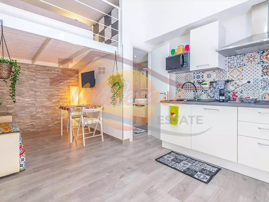 Immagine 14 di Bilocale in vendita  in Via Catania a Siracusa