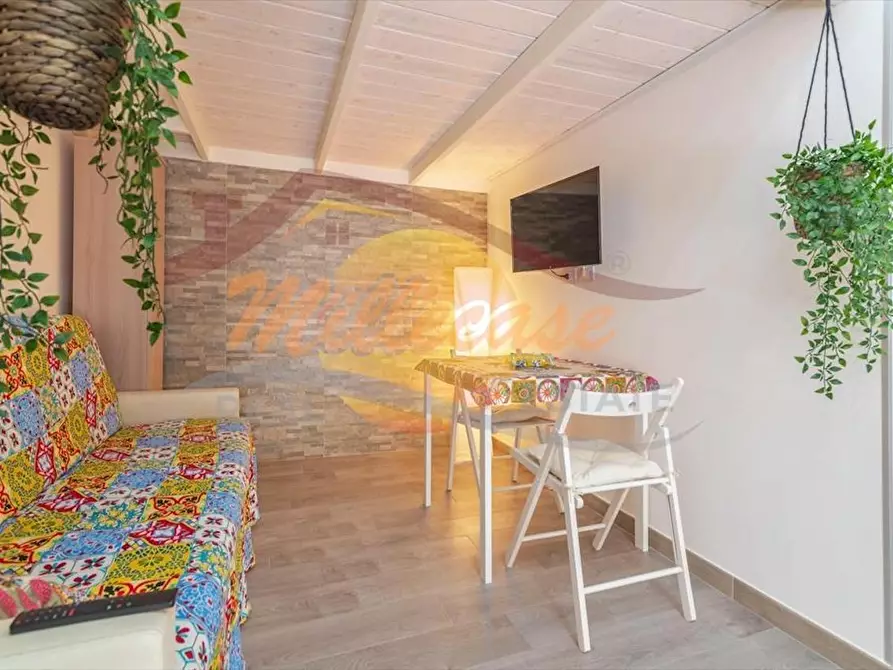 Immagine 29 di Bilocale in vendita  in Via Catania a Siracusa