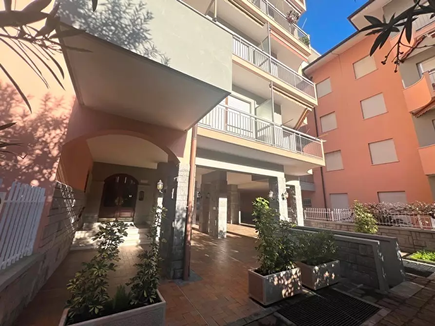 Immagine 58 di Bilocale in affitto  in Via Ischia 5 a San Bartolomeo Al Mare