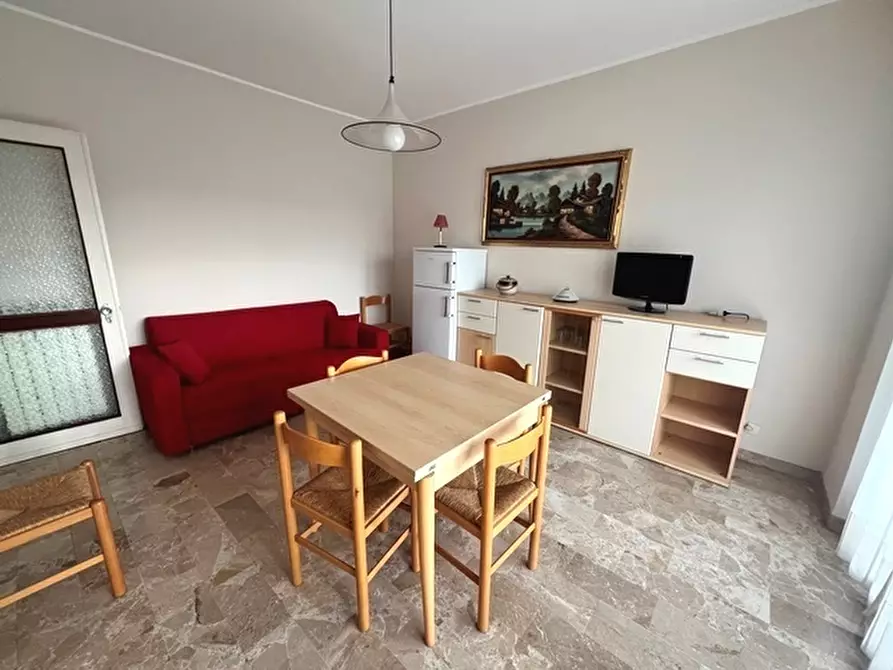 Immagine 30 di Trilocale in affitto  in Via della Resistenza a San Bartolomeo Al Mare