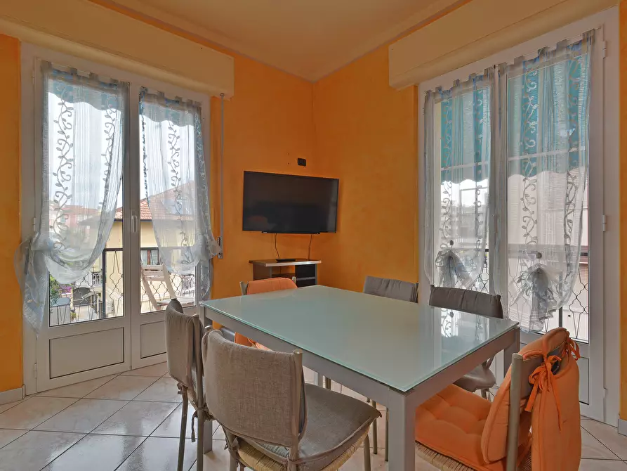 Immagine 40 di Appartamento in affitto  in via aurelia 70 a San Bartolomeo Al Mare