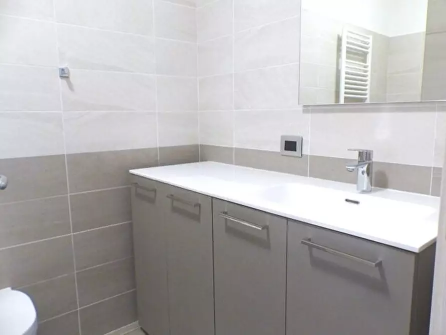 Immagine 48 di Quadrilocale in affitto  in Via Dott. F. Traversa 2121 a San Bartolomeo Al Mare