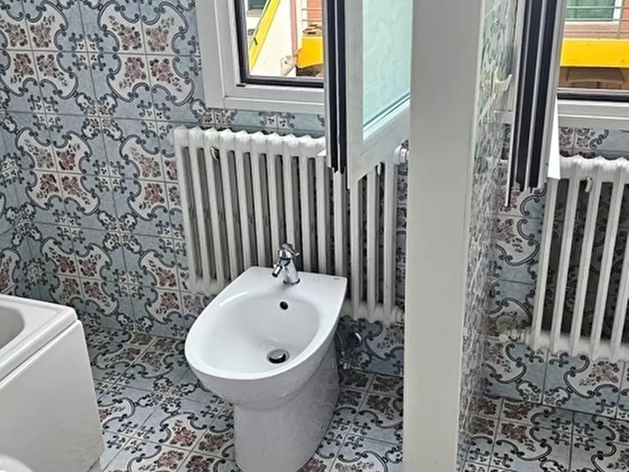 Immagine 24 di Pentalocale in vendita  a San Bartolomeo Al Mare