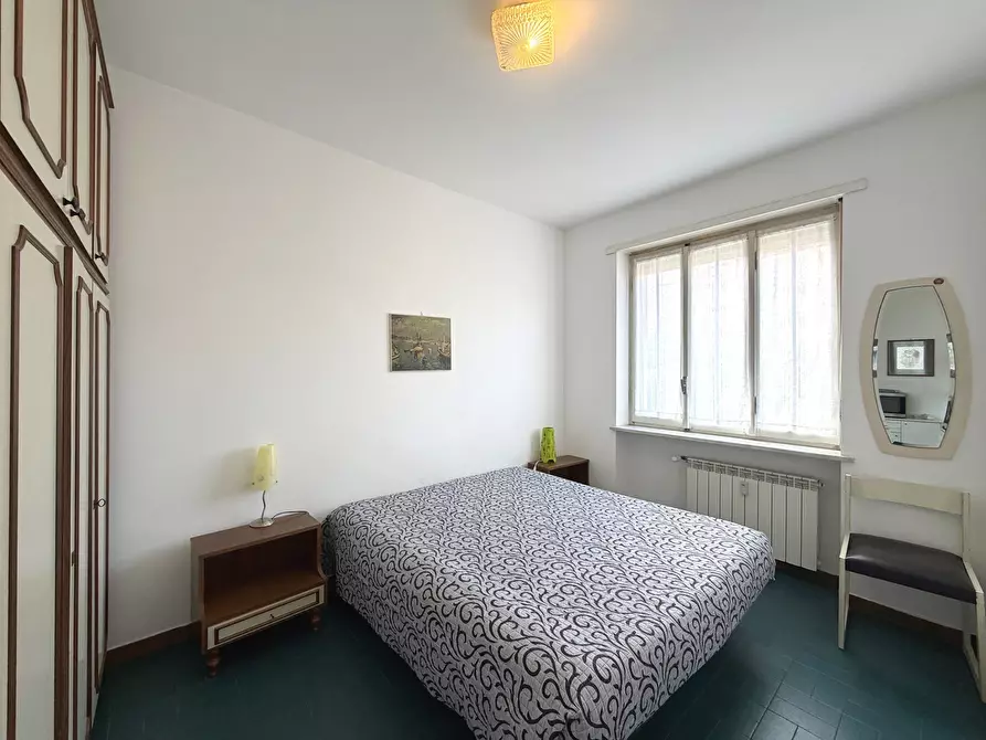 Immagine 30 di Bilocale in vendita  in Via Aurelia 82 a San Bartolomeo Al Mare