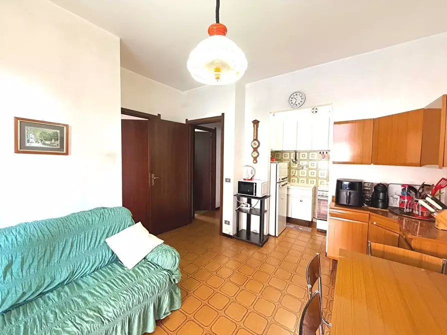 Immagine 10 di Bilocale in vendita  in Via del Carrubo 6 a San Bartolomeo Al Mare