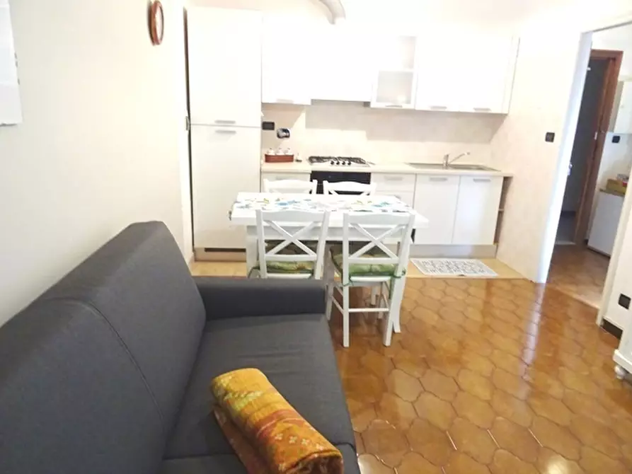 Immagine 31 di Bilocale in affitto  in Via Sicilia 11 a San Bartolomeo Al Mare