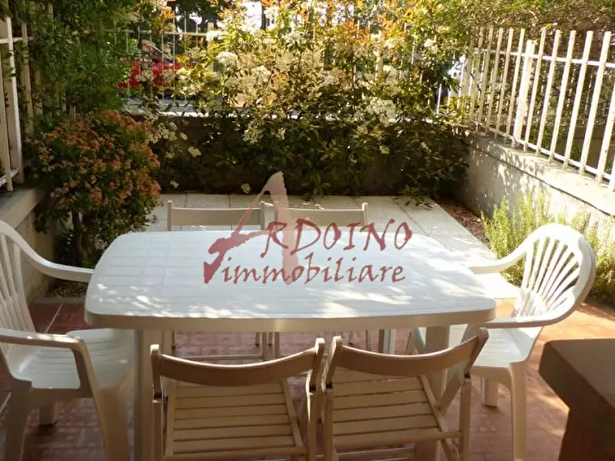 Immagine 50 di Trilocale in vendita  in Viale Europa a San Bartolomeo Al Mare