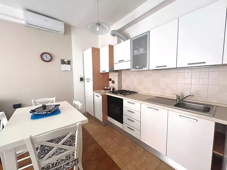 Immagine 2 di Bilocale in affitto  in Via Sicilia 11 a San Bartolomeo Al Mare