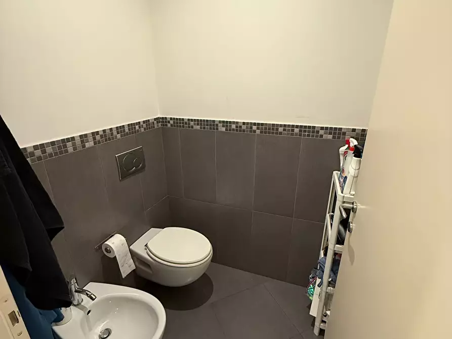 Immagine 19 di Bilocale in affitto  in Via Tommaso Grossi 2 a Torino