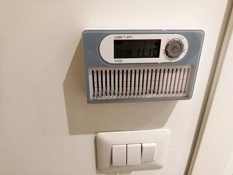 Immagine 13 di Bilocale in affitto  in VIA BELLEZIA 20 a Torino