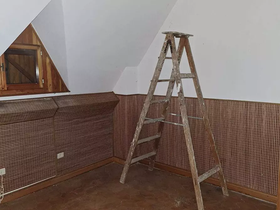 Immagine 16 di Pentalocale in vendita  a Rocchetta Di Vara