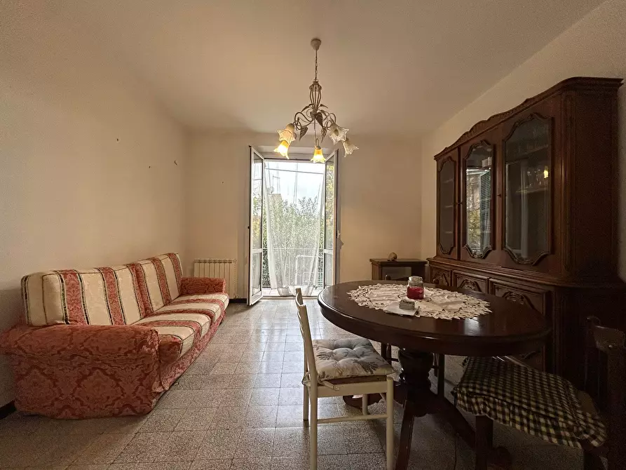 Immagine 6 di Quadrilocale in vendita  a Sarzana