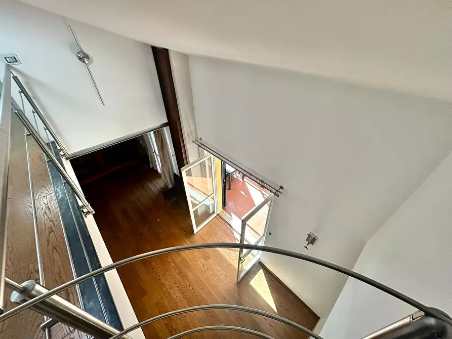 Immagine 30 di Attico in vendita  a Sarzana