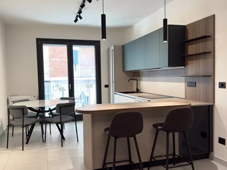 Immagine 1 di Quadrilocale in affitto  in Via Brigata Partigiana Ugo Muccini 10 a Sarzana