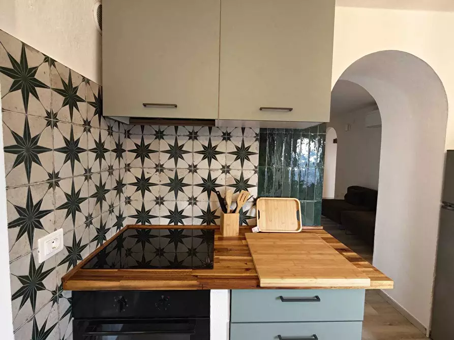 Immagine 1 di Trilocale in affitto  a Bolano