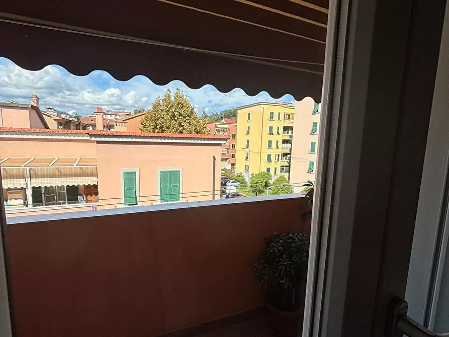 Immagine 7 di Quadrilocale in vendita  a La Spezia