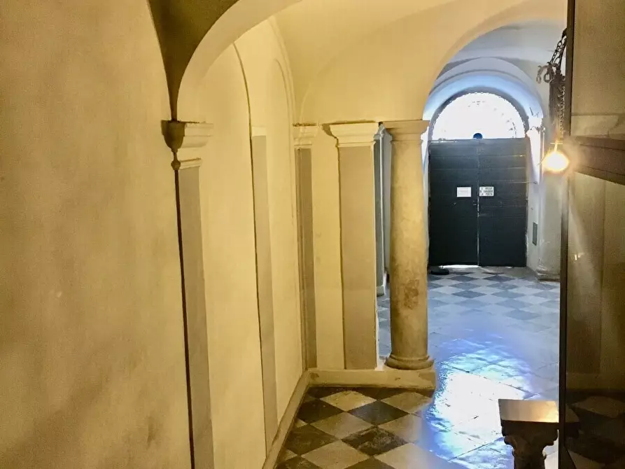 Immagine 10 di Quadrilocale in vendita  a Sarzana