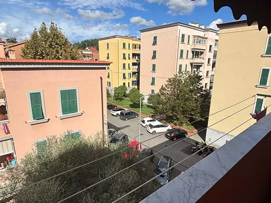 Immagine 19 di Quadrilocale in vendita  a La Spezia